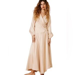 NASTY GAL COWL BACK STEAL THE SPOTLIGHT CREAM MAXI DRESS